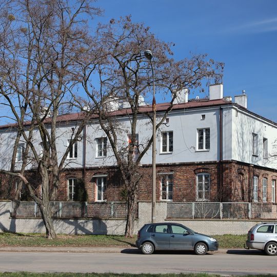 Budynek administracyjny Zakładów Farmaceutycznych Polfa Tarchomin