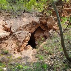 Hamvas Cave