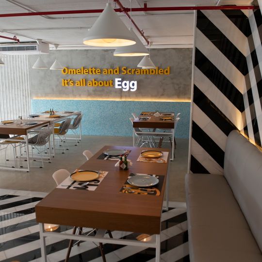 Egg Shelf