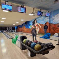 Bowling 2000