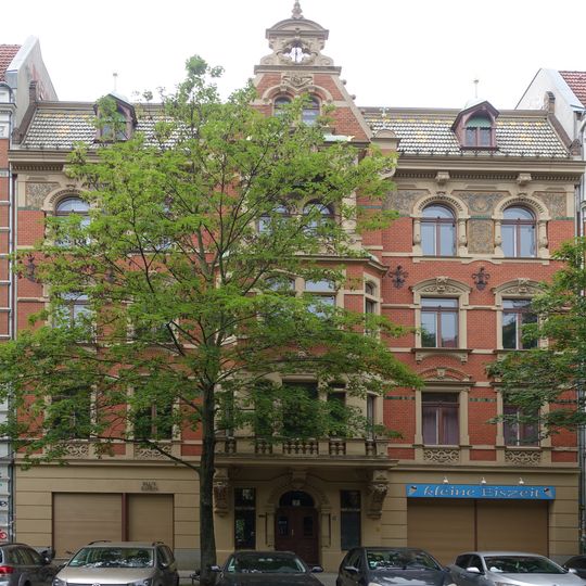 Mietshaus Stargarder Straße 7