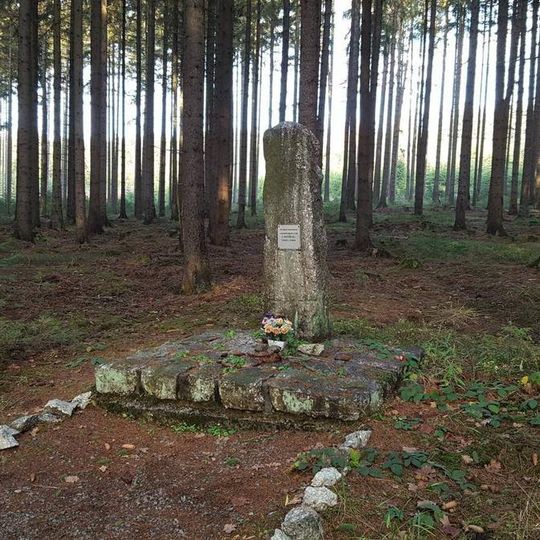 Pomník severozápadně od Bukové v Brdech