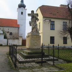 Pomník padlým v Olbramkostele