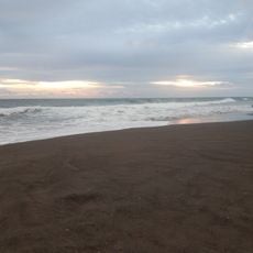 Pantai Cliringsilongob