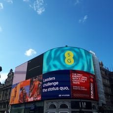 Piccadilly Circus