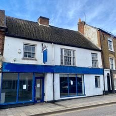 23 And 25, Queensway