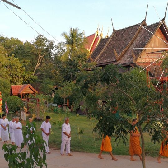 Wat Charoen Phrot