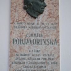 1872-1951, spisovateľka, tabuľa pamätná