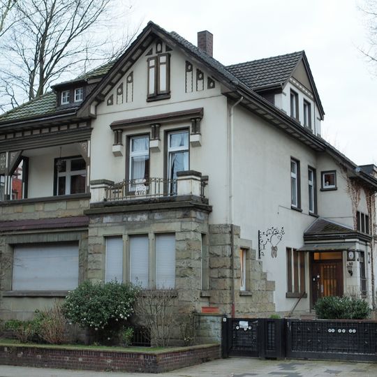 Wohn- und Geschäftshaus Bochumer Straße 40