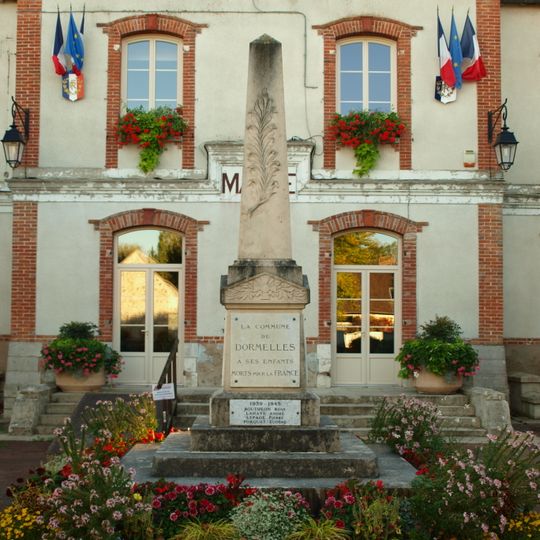 War memorial of Dormelles
