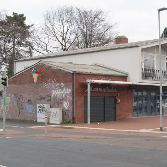 Wohn- und Geschäftshaus Kurze-Kamp-Straße 20, Hannover