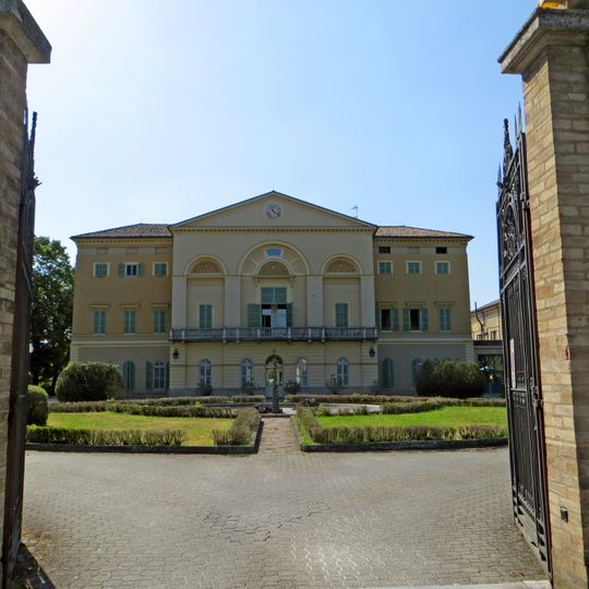Villa Avogadro