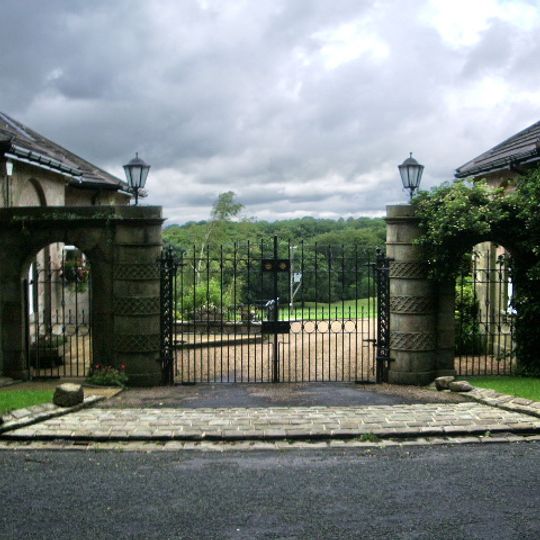 Pleasington Lodge And Gateway To Woodfold Park