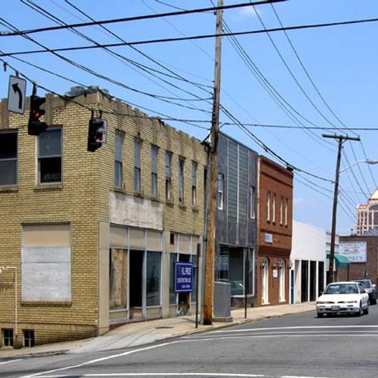 Salem Avenue-Roanoke Automotive Commercial Historic District