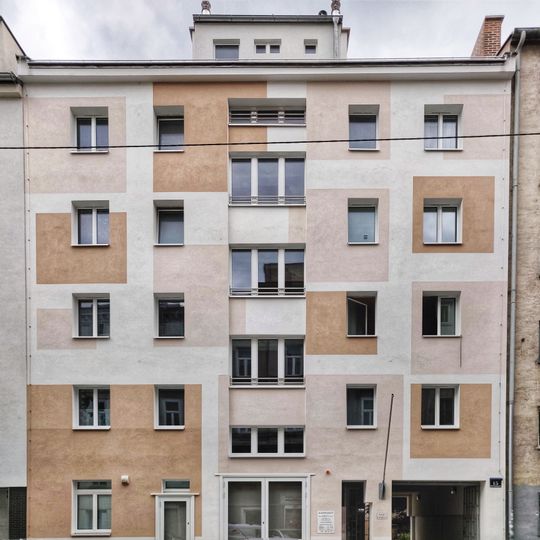 Gemeindebau Schwendergasse 15