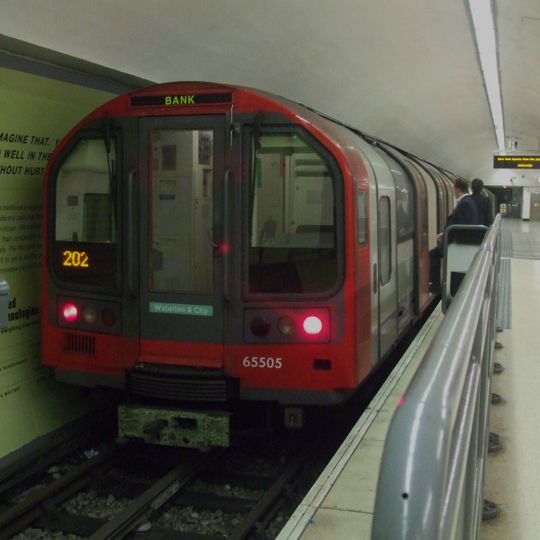 Waterloo & City line