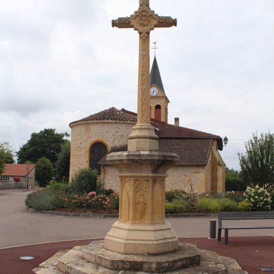 Croix de l'église Saint-Martin de Vindecy