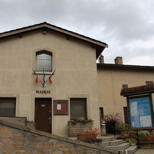 Town hall of Saint-Jean-de-Thurigneux