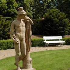 Súbor záhradných sôch, socha