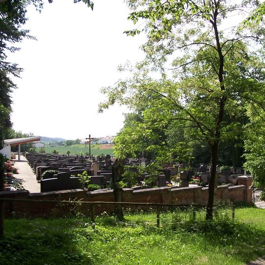 Friedhofs-Anlage