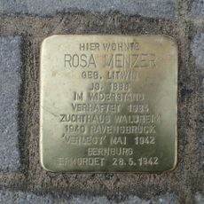 Stolperstein dedicated to Rosa Menzer