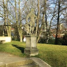 Socha římského vojáka před salou terrenou zámku v Klášterci nad Ohří