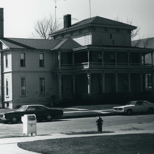 Lovell-Webber House