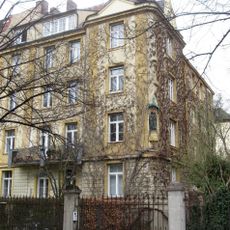 Adalbertstraße 98 (München)