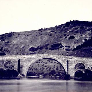 Puente Ariza