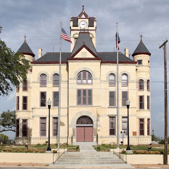 Karnes County Courthouse