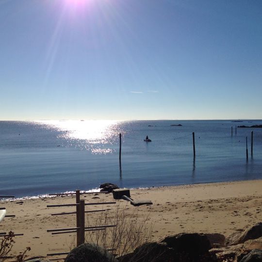 Hotchkiss Grove Beach