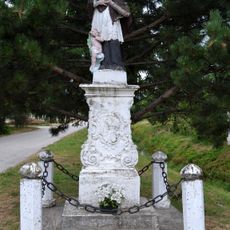 Socha sv. Jána Nepomuckého, podstavec