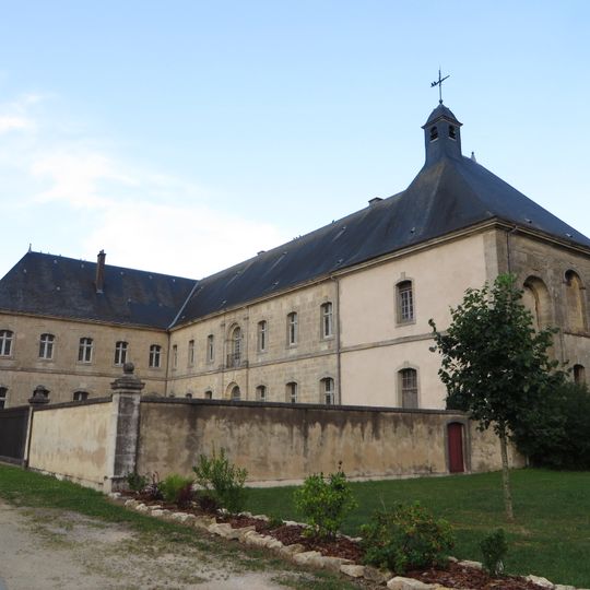 Chapelle de la résidence des Prémontrés de Brieulles-sur-Meuse