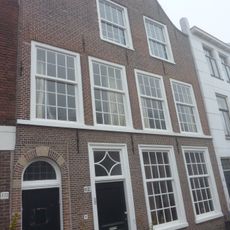 Oude Rijn 110 en 112, Leiden