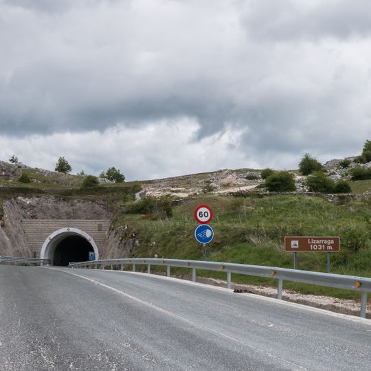 Lizarragako tunela