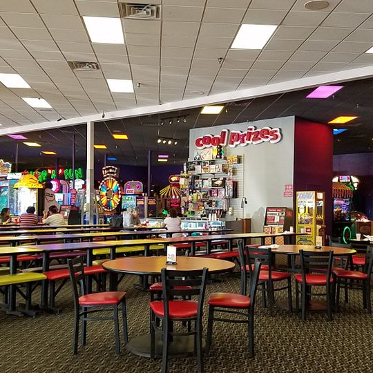 Peter Piper Pizza