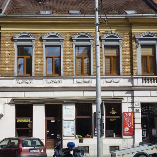 Palackého třída 106 - 114