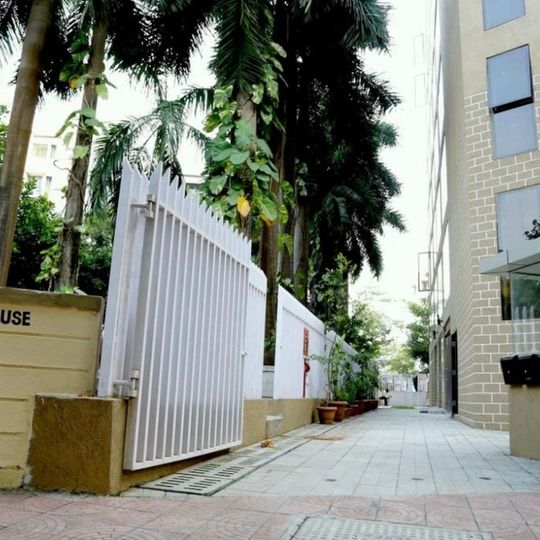 Hotel Mumbai House, Andheri East
