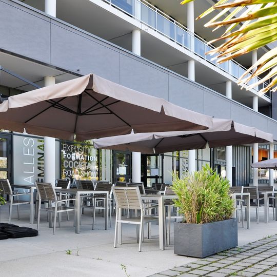 Golden Tulip Pornic Suites