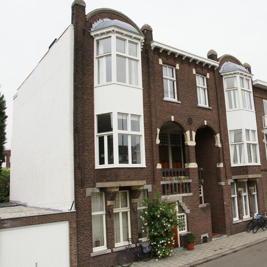 Wilhelminasingel 25a, Maastricht