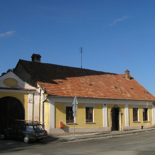 Palackého náměstí 72