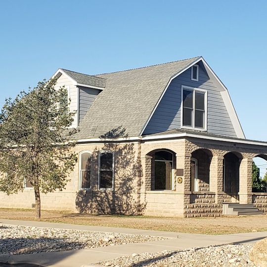 Sallie Chisum Robert House