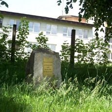 Památník v Železné