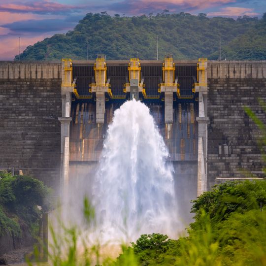 3 de Febrero hydroelectric power station