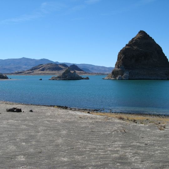 Pyramid Lake