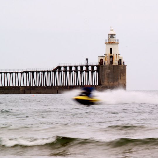 Blyth East Pier light