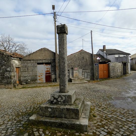 Pillory of Chavães