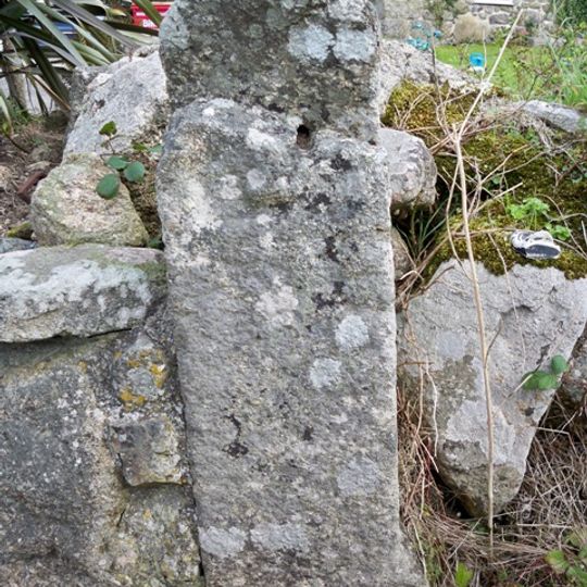 Milestone on the north side of the B3315 in the boundary wall entrance to Trevescan Farm Café