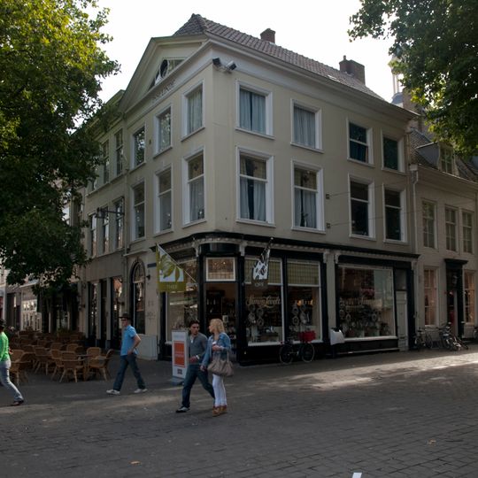 Grote Markt 14, Breda