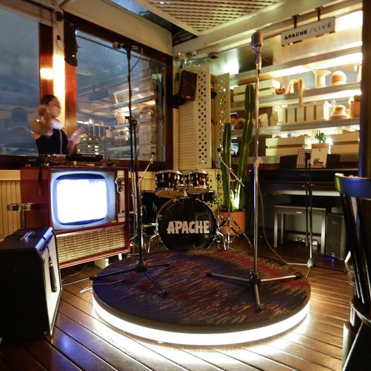 Apache Rooftop Bar